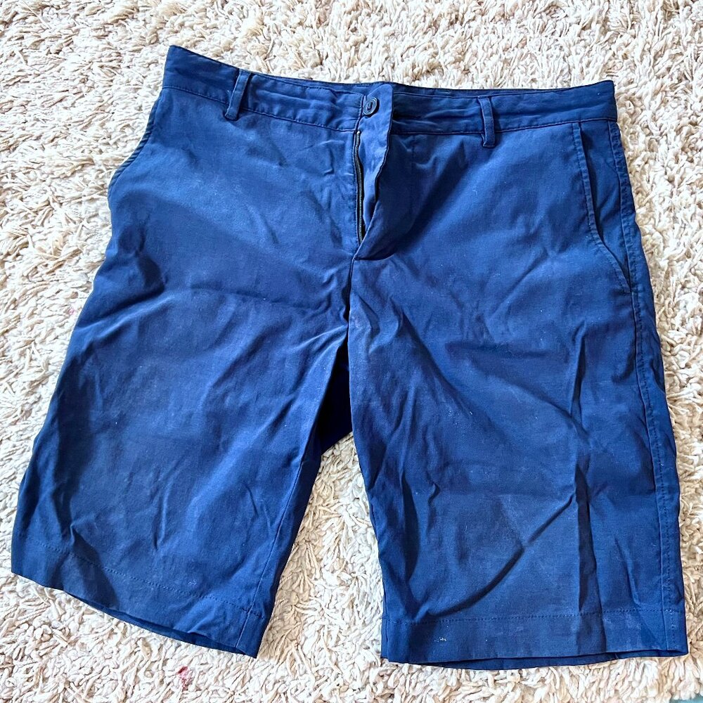 Outlier 'New Way' Shorts- size 32